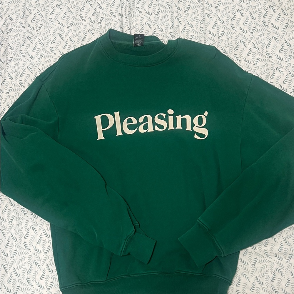 Brand New, Never Worn Limited edition Pleasing Sweater